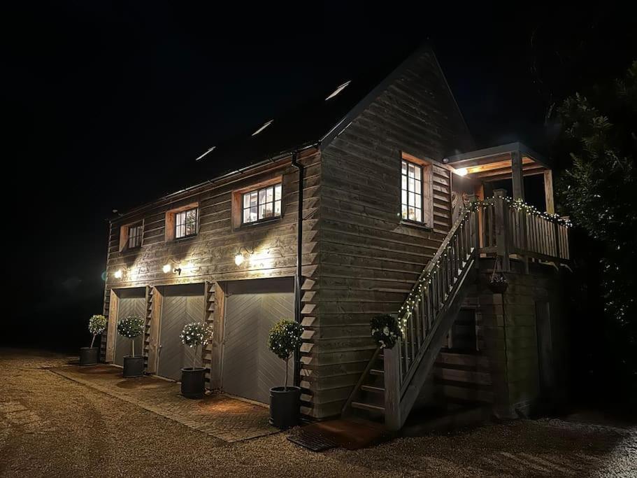 The Coach House Daire Alderbury Dış mekan fotoğraf