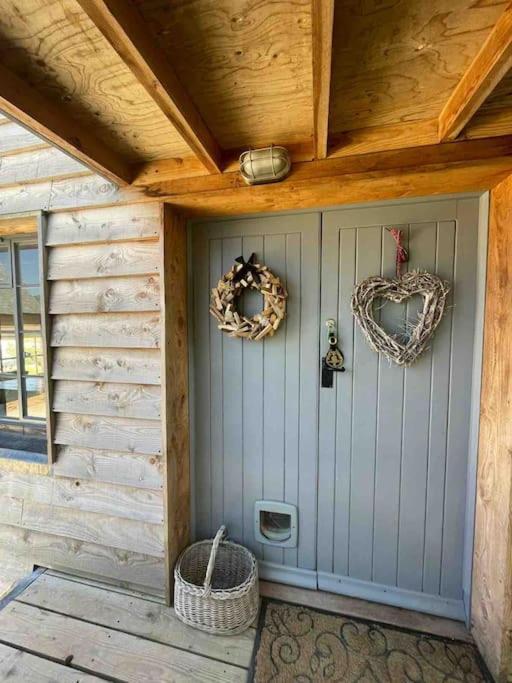 The Coach House Daire Alderbury Dış mekan fotoğraf