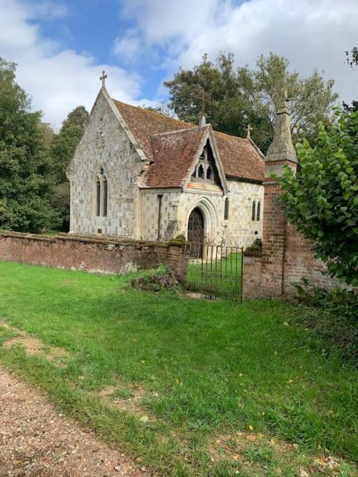 The Coach House Daire Alderbury Dış mekan fotoğraf